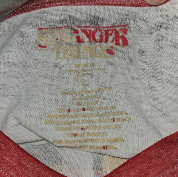 T Shirt "Stranger Things" Print Size L - Picture 9 of 9